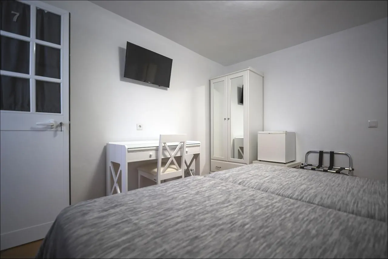Guest house Hostal San Ramon Marbella
